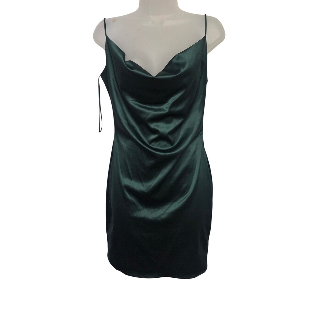 Blanc Green Satin Cowl Neck Spaghetti‎ Strap Mini Dress